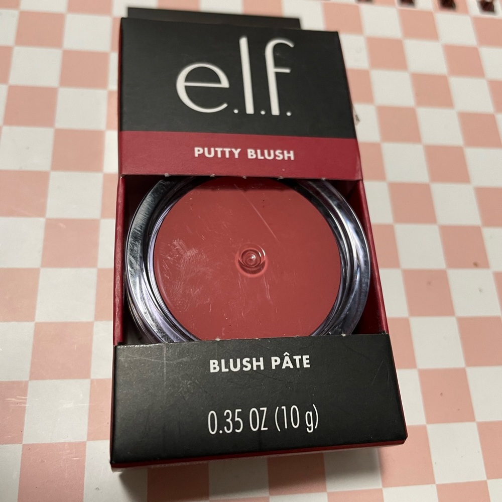 Brand New E.l.F putty blush in “tathiti”